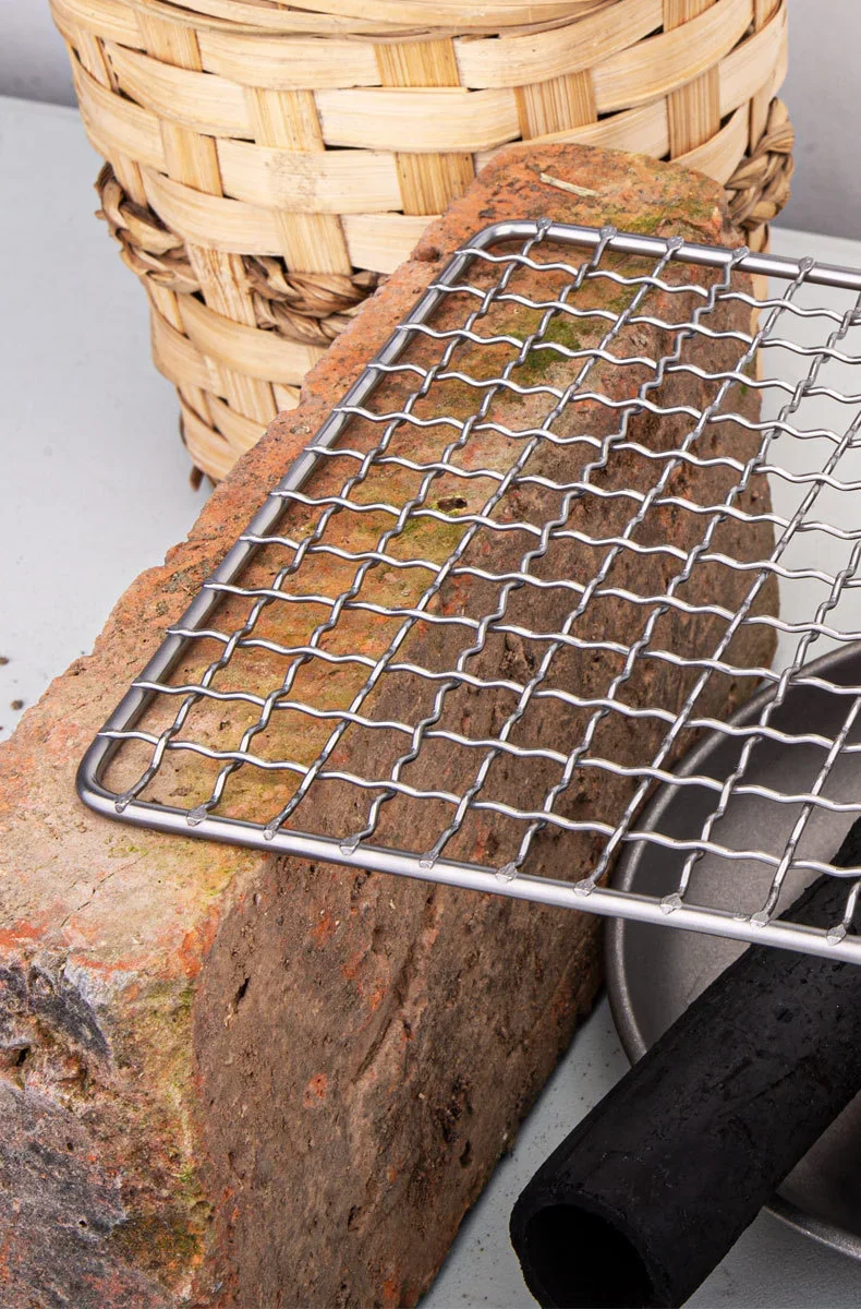 Pure Titanium Camping Grill Grate detail 10