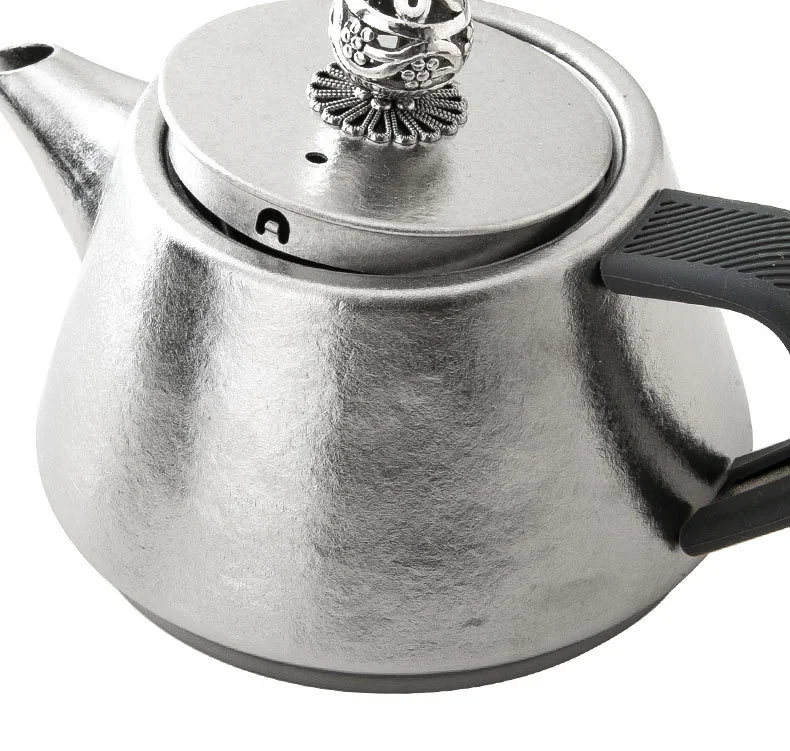 Pure Titanium Portable Teapot with Infuser detail 7